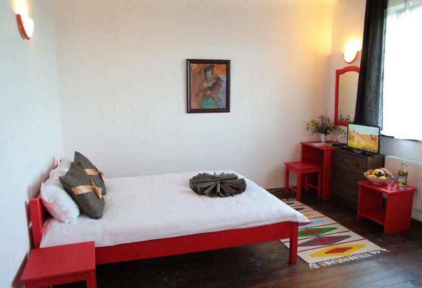 חדר דלוקס, арт комплекс горски дом трявна