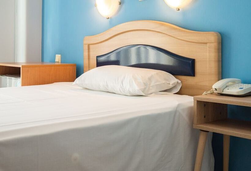 스탠다드 싱글 룸, Argo