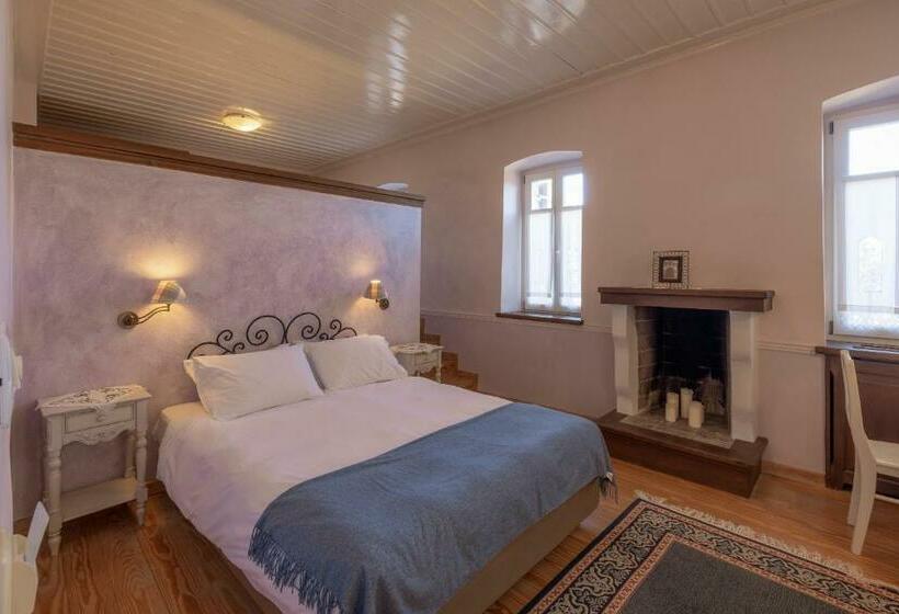 Family Suite, Archontiko Parnassus Dadi