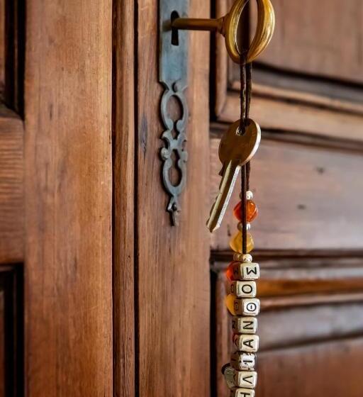 アウトサイドクラシックルーム, Archontiko Parnassus Dadi