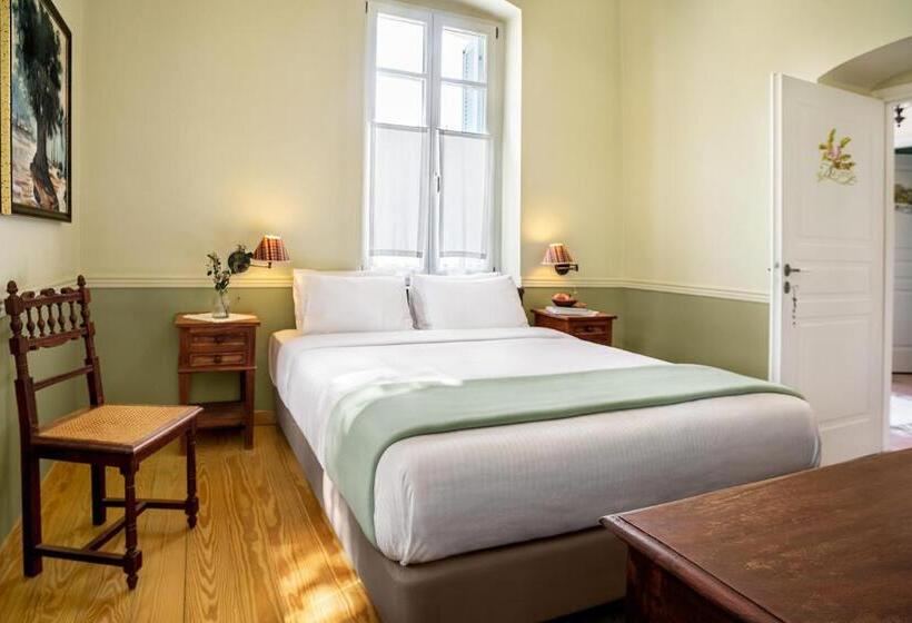 アウトサイドクラシックルーム, Archontiko Parnassus Dadi