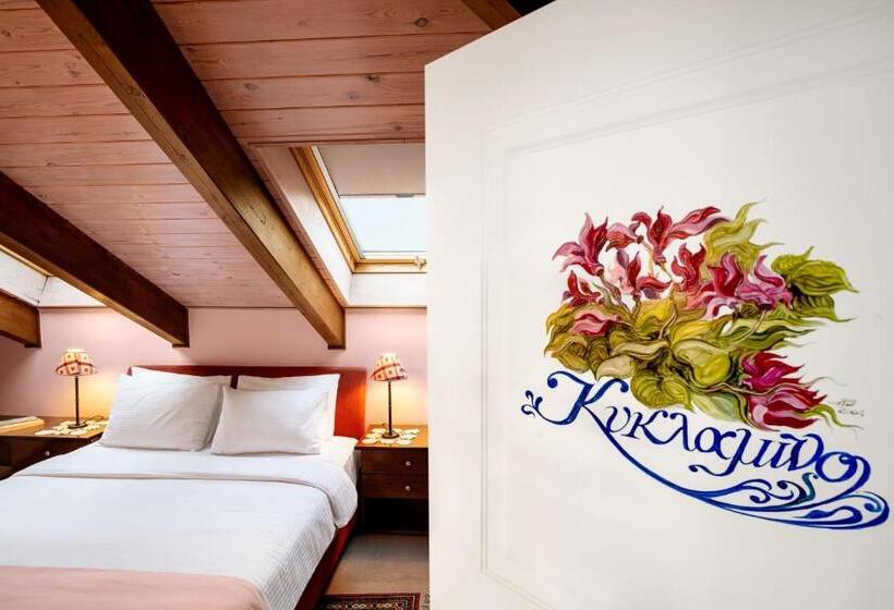 ペントハウスルーム, Archontiko Parnassus Dadi