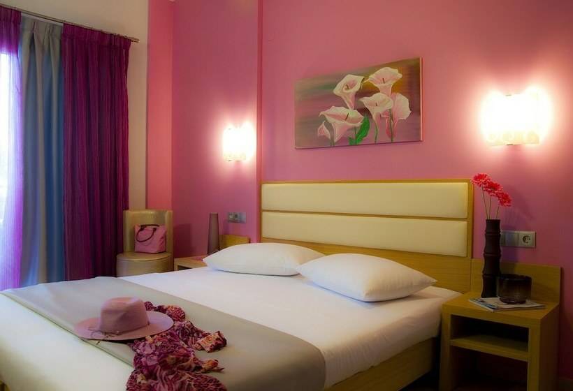 غرفة قياسية, Epavlis Eleftheriadi