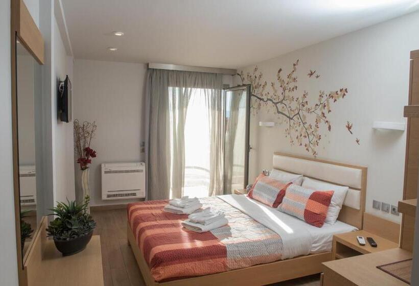 غرفة قياسية سرير كينج, Epavlis Eleftheriadi