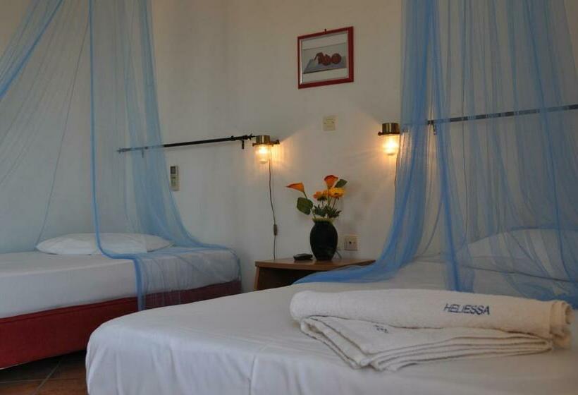 プールビュースタンダードルーム, Quartano Suites By Heliessa, Adults Only