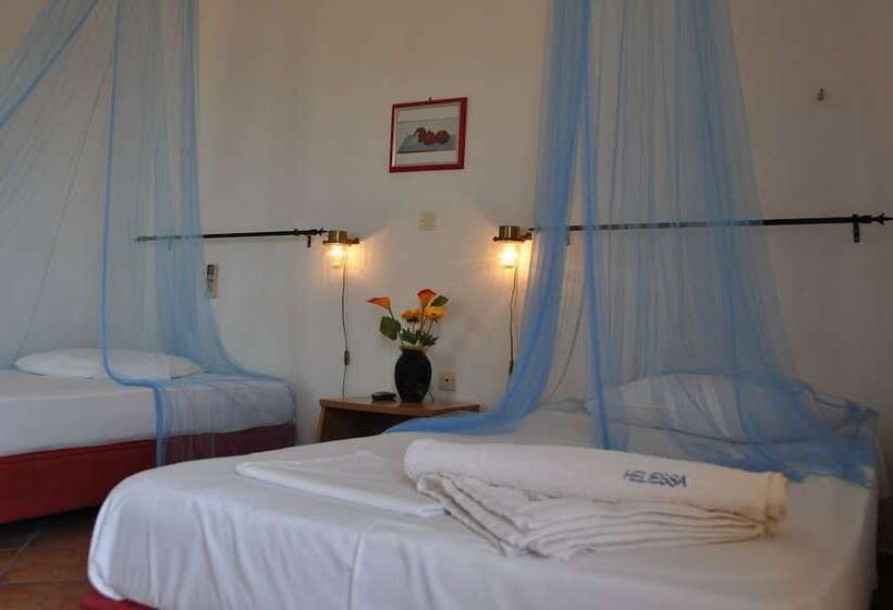 プールビュースタンダードルーム, Quartano Suites By Heliessa, Adults Only