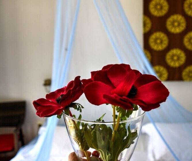 プールビュースタンダードルーム, Quartano Suites By Heliessa, Adults Only