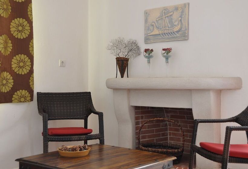 2ベッドスイートルーム, Quartano Suites By Heliessa, Adults Only