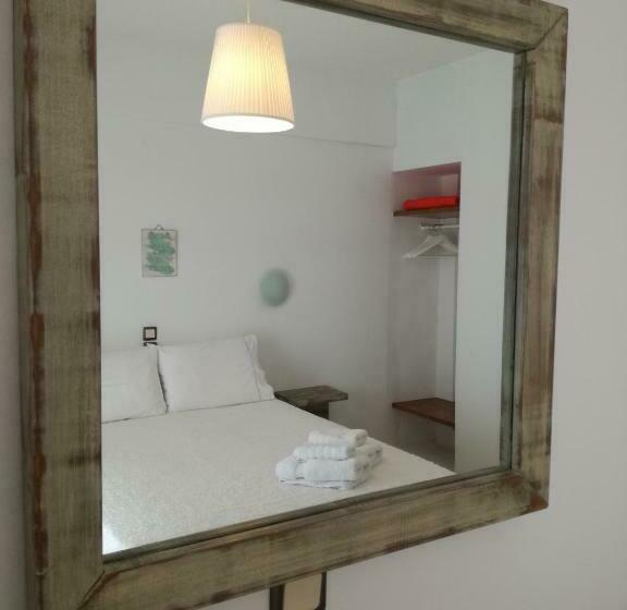 标准间, Pallas Pension