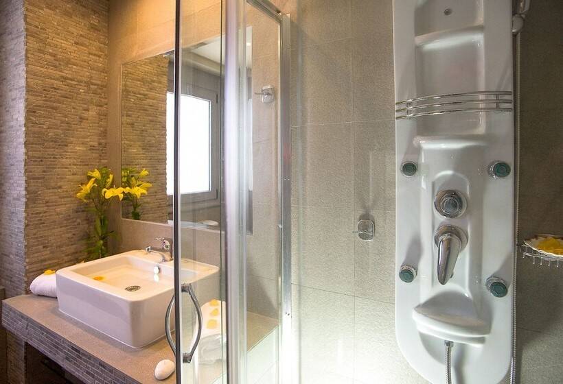 2 베드룸 프리미엄 빌라, Thealos Village