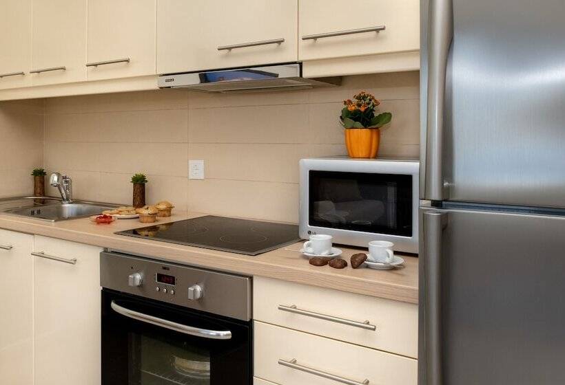 침실 1개 컴포트 아파트, Thealos Village