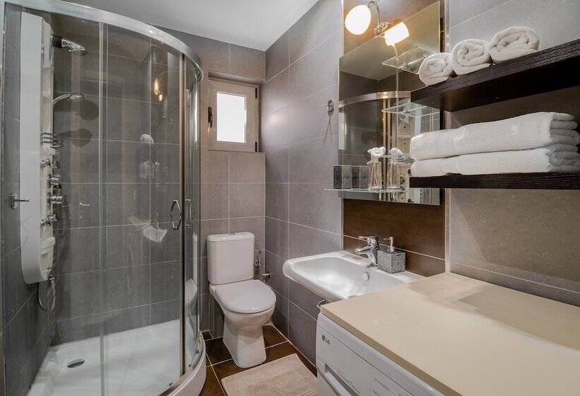 침실 1개 컴포트 아파트, Thealos Village