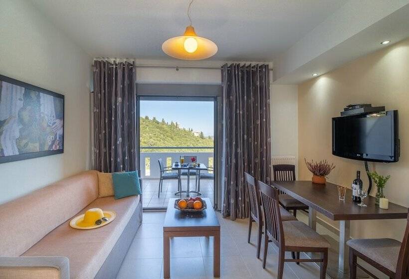 1침실 수피리어 아파트 바다 전망, Thealos Village