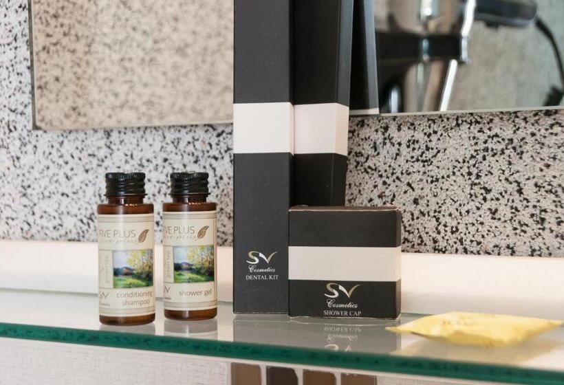 2 Bedrooms Suite Sea View, Villa Adriana