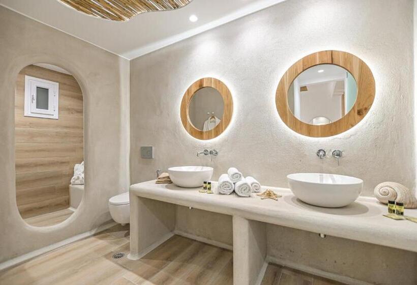 Apartamento 2 Dormitórios, Villa Adriana