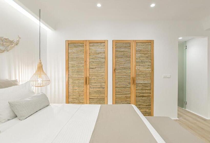 Apartamento 2 Dormitórios, Villa Adriana