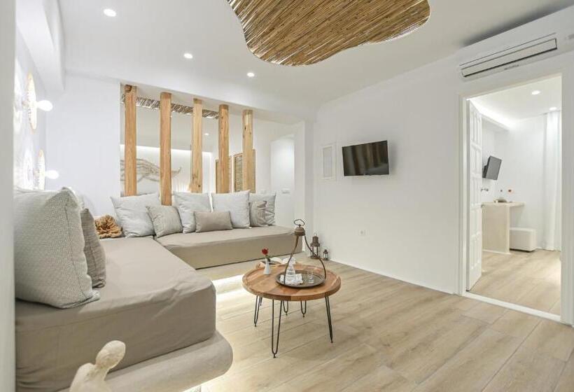 Apartamento 2 Dormitórios, Villa Adriana