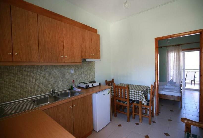 Апартаменты 1 Спальня, Maistreli Hotel Apartments