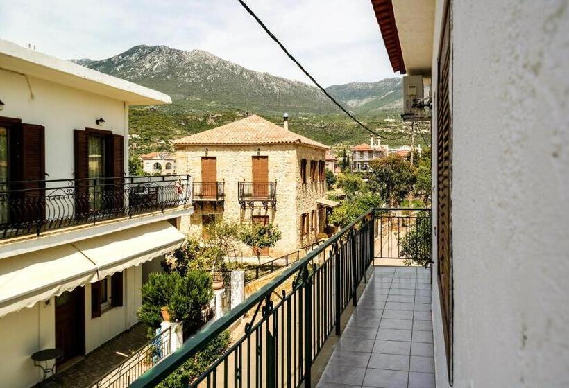 Апартаменты 2 Спальни, Maistreli Hotel Apartments