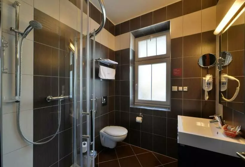 Chambre Standard, Berg