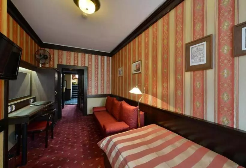 Chambre Standard Individuelle, Berg