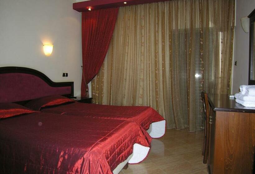 Quarto Estandar, Filippos