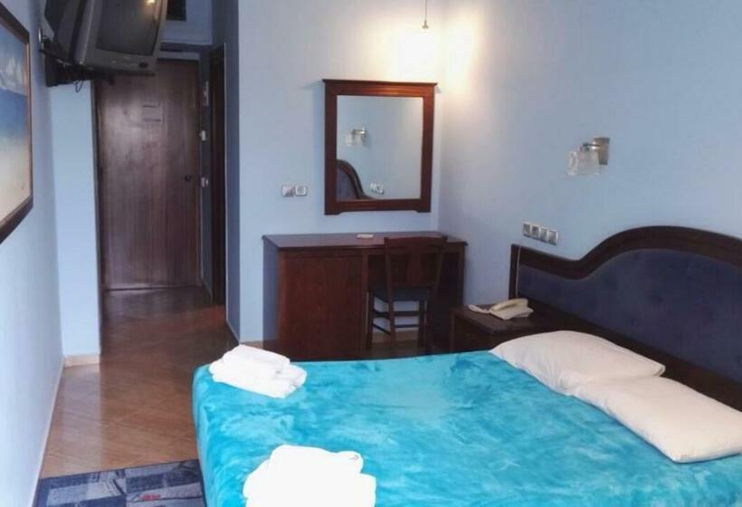 Quarto Estandar Individual, Filippos