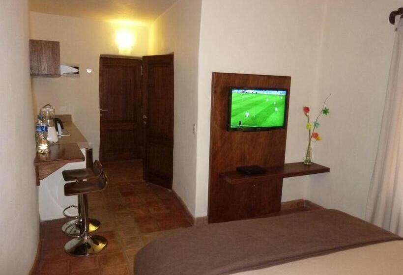 جناح, Kutty Wasi