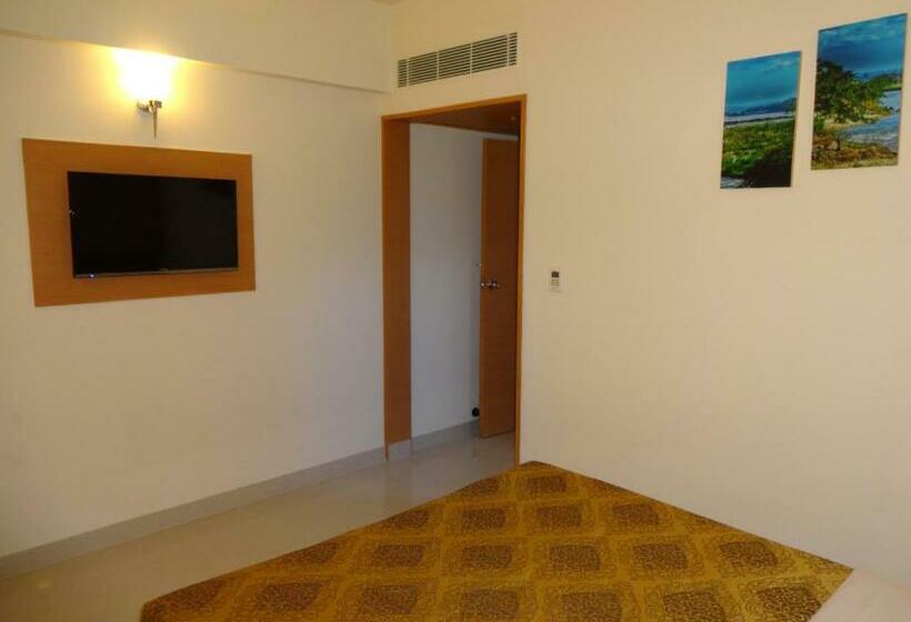 Deluxe Room, Hotel Le Grand