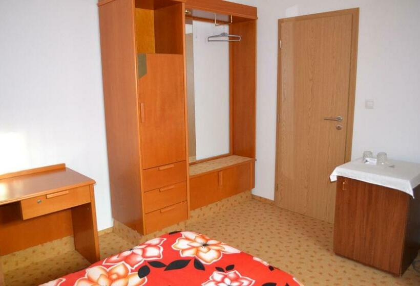 חדר סטנדרט עם מרפסת, Penzion Levandule