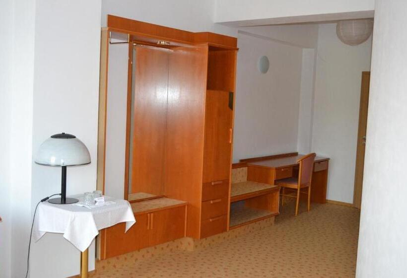 חדר סטנדרט עם מרפסת, Penzion Levandule