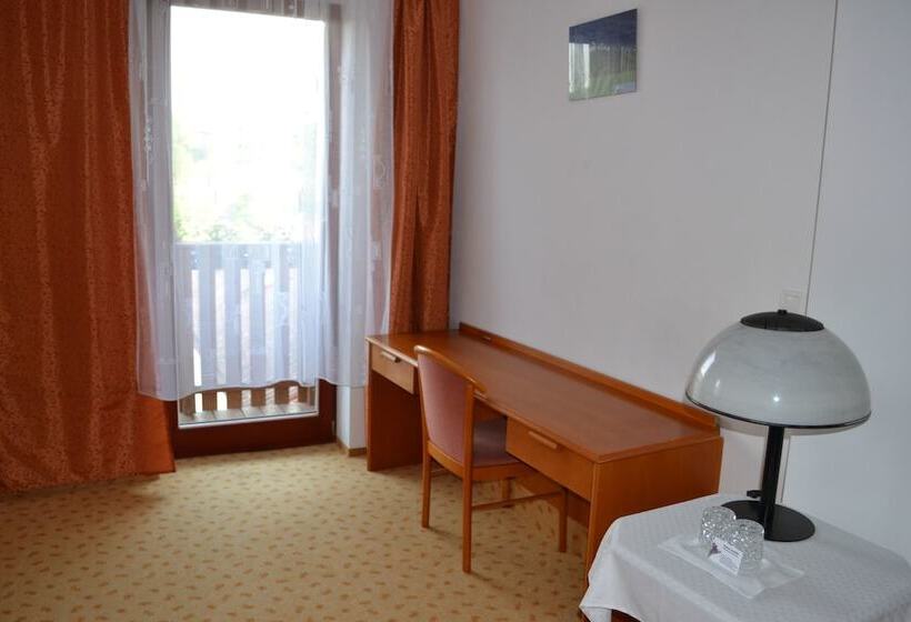 חדר סטנדרט עם מרפסת, Penzion Levandule