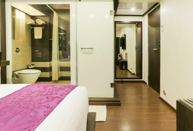 标准间, Metropolis