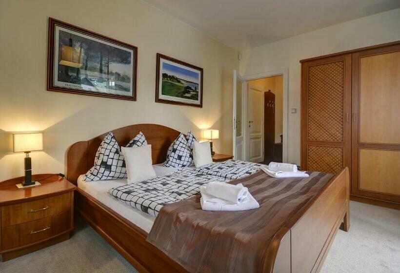 חדר דלוקס עם מרפסת, Pension Villa Miluška