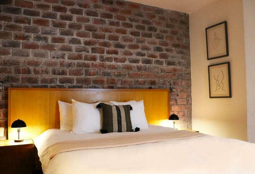 اتاق استاندارد, The Lot Boutique