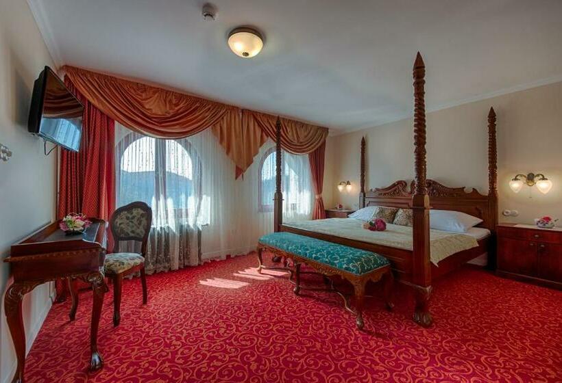 סוויטה, Zlatý Orel