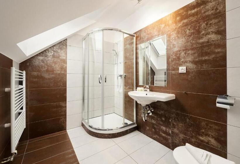 جناح غرفتين نوم, Wine & Wellness Hotel Besední Dům