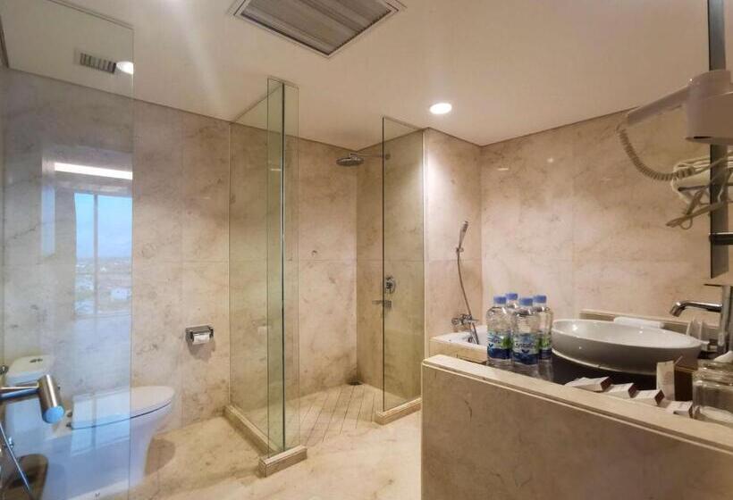 Президентский Люкс, Best Western Plus Coco Palu