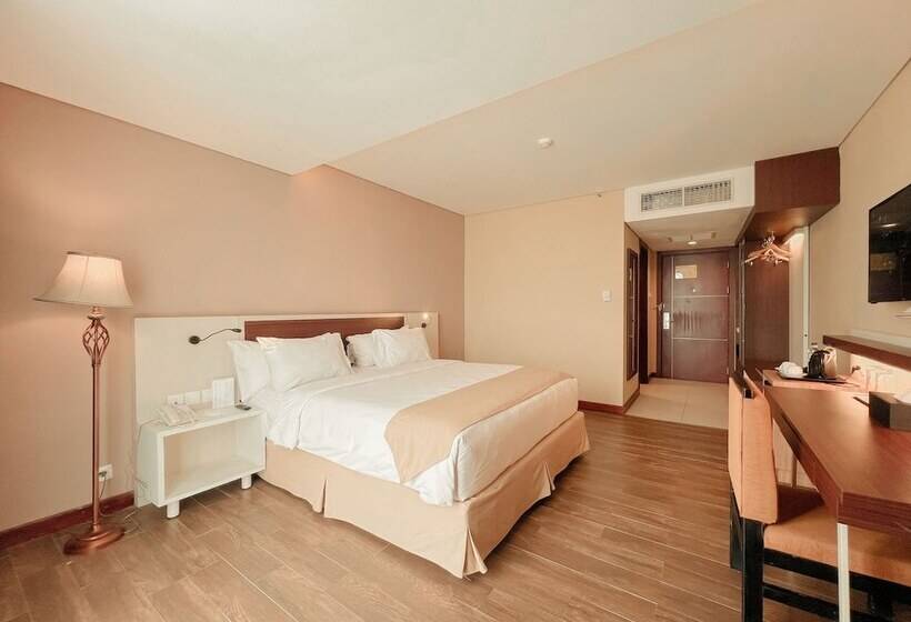 Номер Superior Вид на Город, Best Western Plus Coco Palu