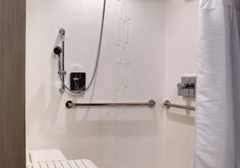 Standard Szoba King Size Bed, Courtyard By Marriott Denver North/westminster