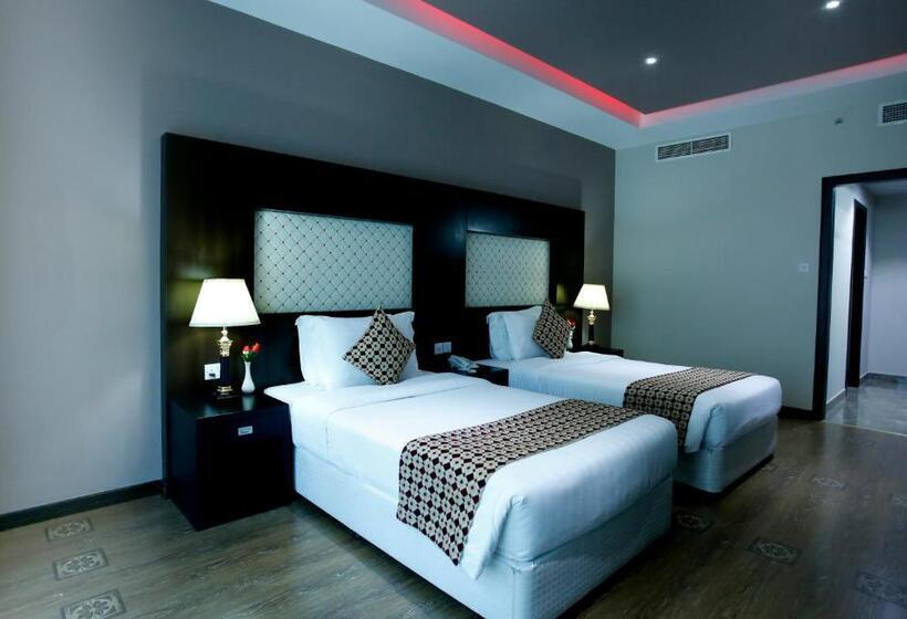 سوئیت خانواده 2 خوابه, Crystal Palace