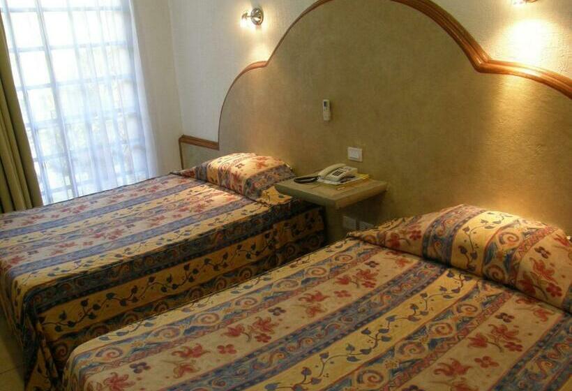 غرفه قياسيه سريرين مزدوجين, Fenix