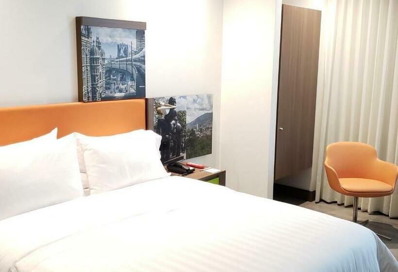 Номер Стандарт Адаптированный для Инвалидов, Hampton By Hilton Medellin