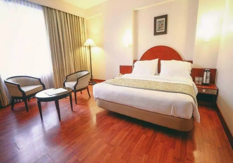 اتاق استاندارد, Heritage Inn