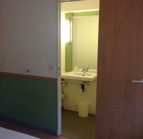 חדר סטנדרט עם מיטת קומתיים, Ibis Budget Rambouillet