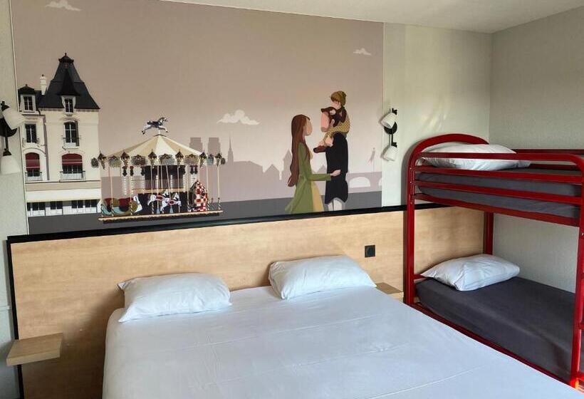 غرفة قياسية رباعية, Kyriad Direct Orleans   La Chapelle St Mesmin