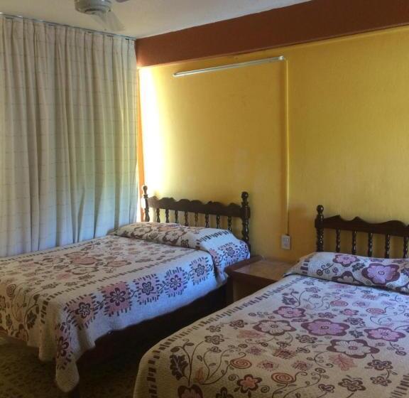 חדר סטנדרט שתי מיטות זוגיות, Olimar