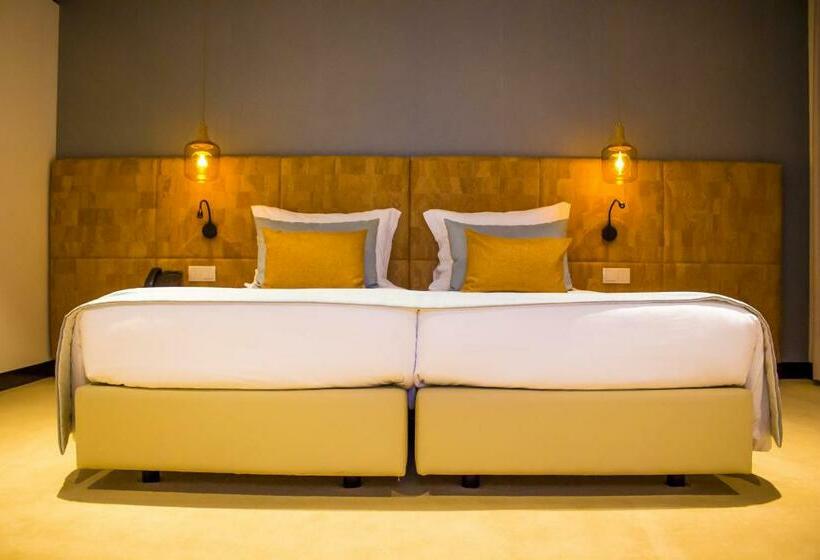 身障者適用スタンダードルーム, Pena Park