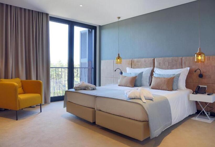 スーペリアールーム, Pena Park