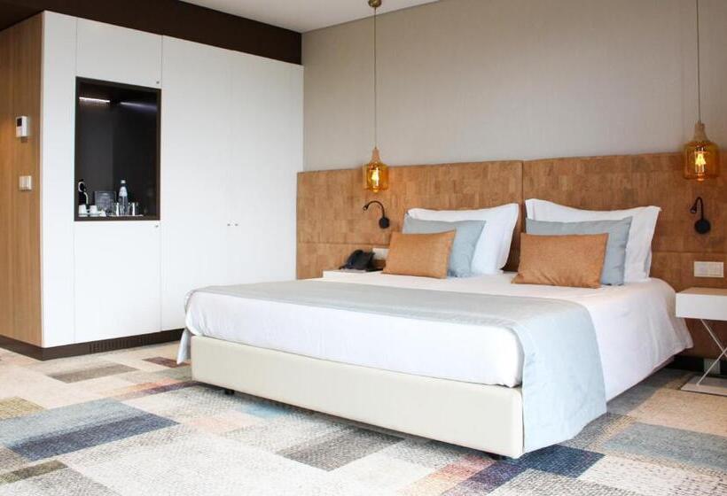 スーペリアールーム, Pena Park